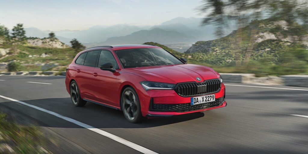 Škoda Superb Combi Sportline – Neuwagen bei Autohaus Trimpop in Lüdenscheid